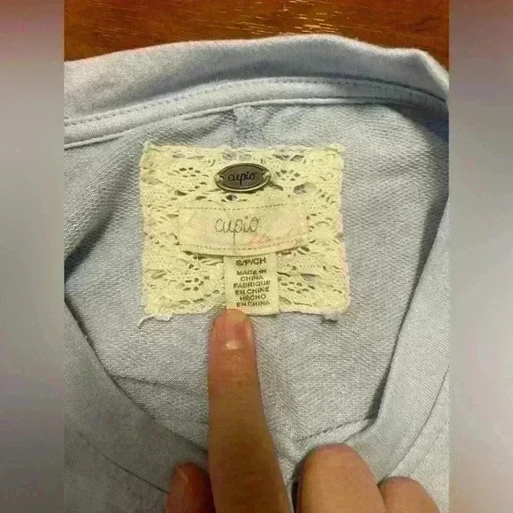 Cupio Tee size SMALL - Picture 2 of 4